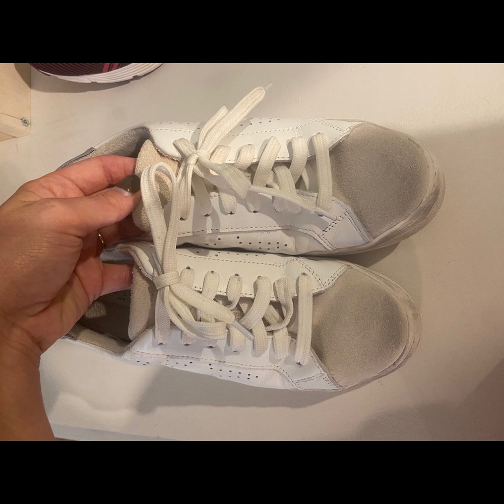Steve Madden golden goose dupes size 8.5